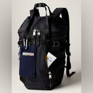 NWT $ 119.00 ATHLETA Excursion backpack